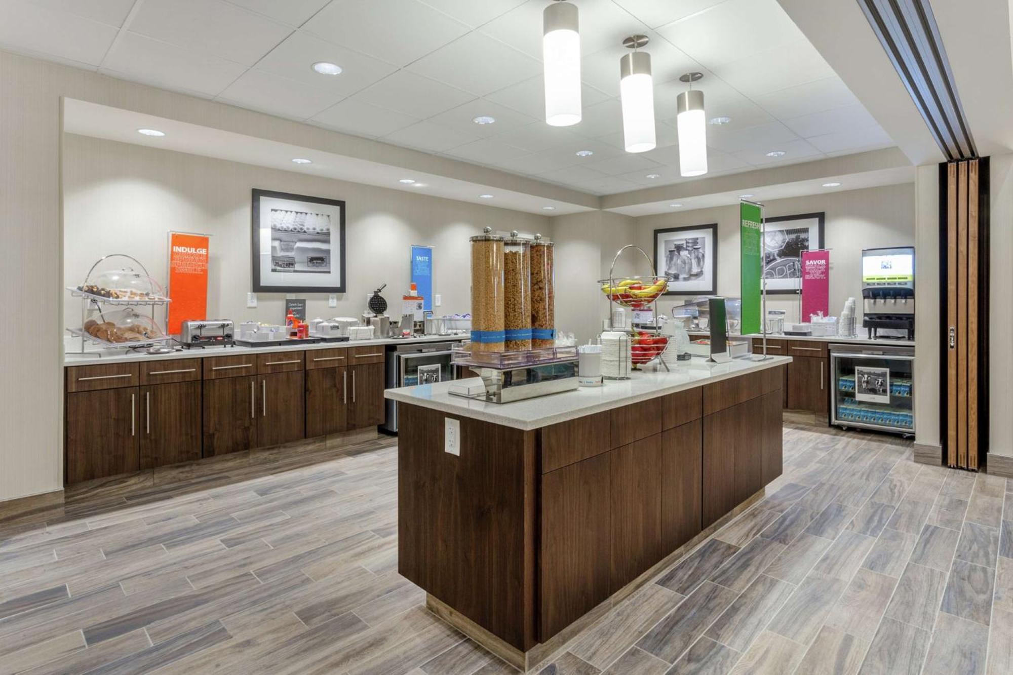 Hampton Inn & Suites Burlington Luaran gambar